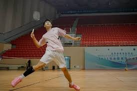 为什么打者在准备区会使用加重环进行挥棒